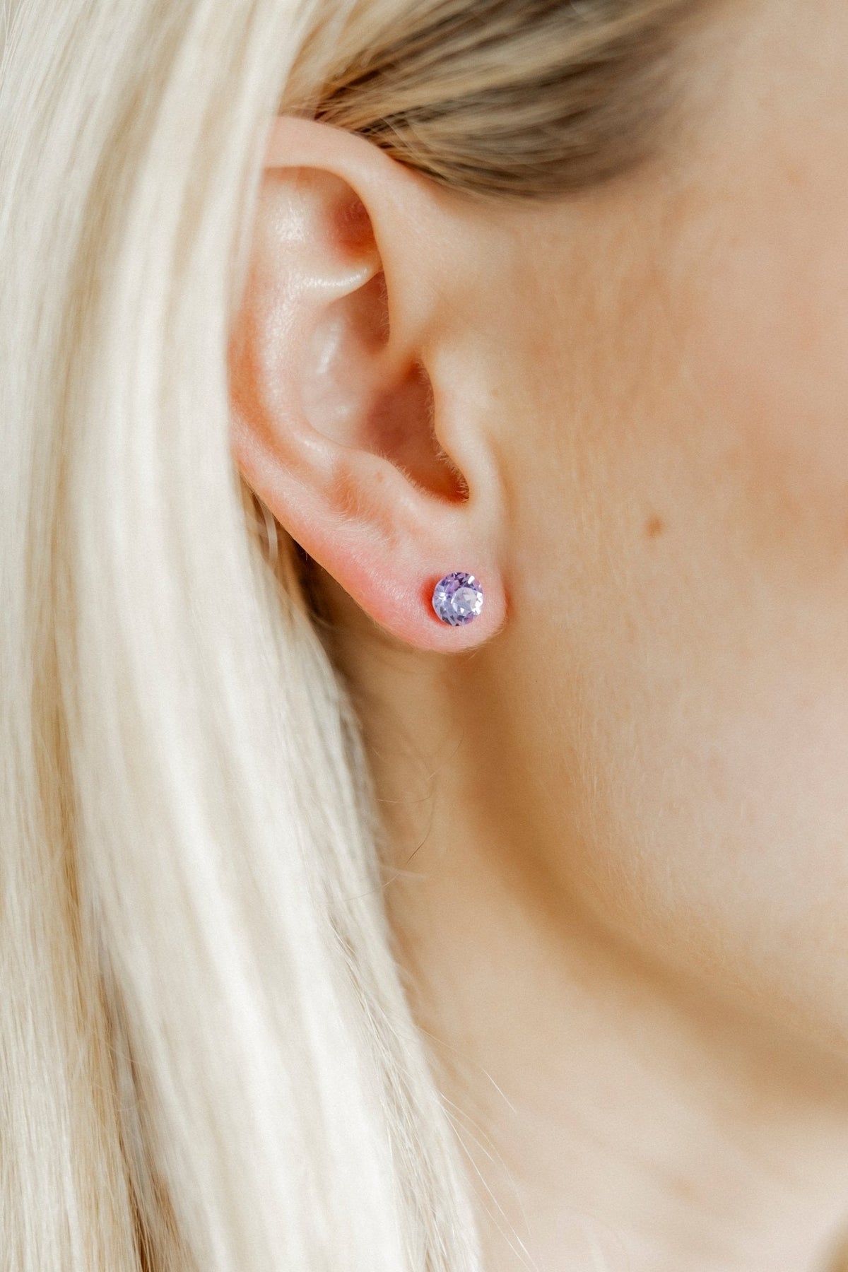Screwback Stud Earrings Lux - Zuri Lilac
